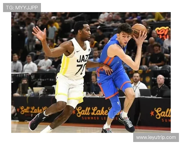 切特·霍姆格伦挡拆创造错位，提升内线终结效率明显